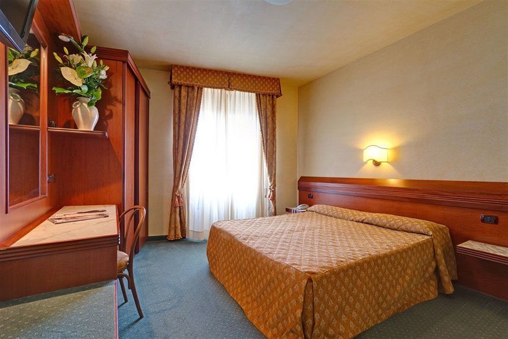 Hotel Grifone Firenze - Meetings & Spa Dış mekan fotoğraf